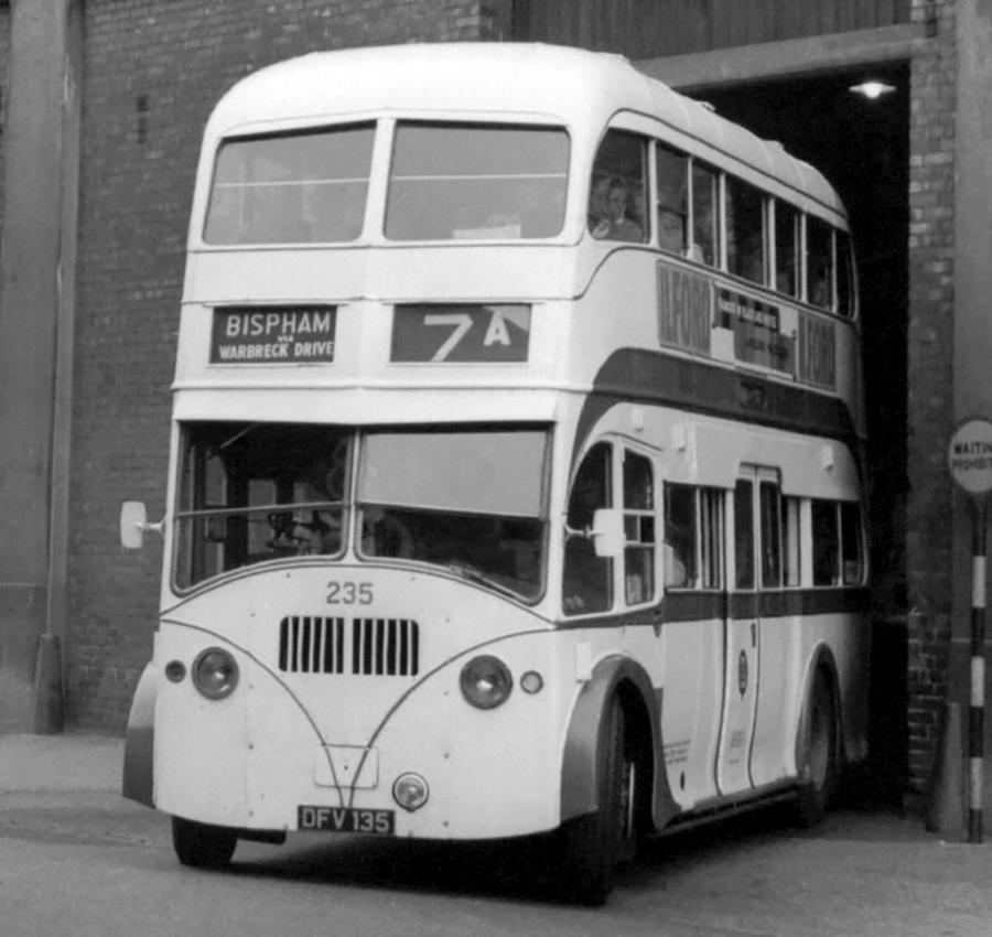  Leyland Titan PD2/5 Burlingham (FH31/23C) 1949 года  (фото 3 из 5)